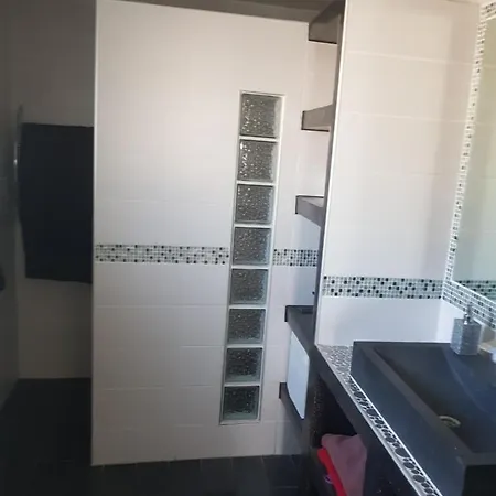 2 Chez L'habitant